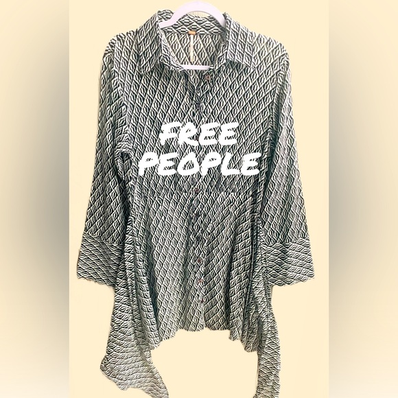 🖤FREE PEOPLE Wrap Dress-VERY Rare/Size small🖤🖤NWOT. - Picture 4 of 6